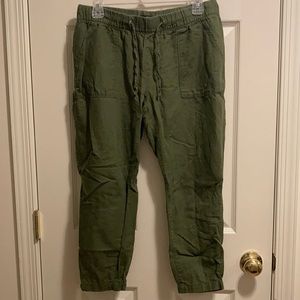 Gap Stretch Utility Capris (size S)